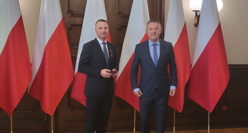Wójt Gminy Zduny odznaczony przez prezydenta RP