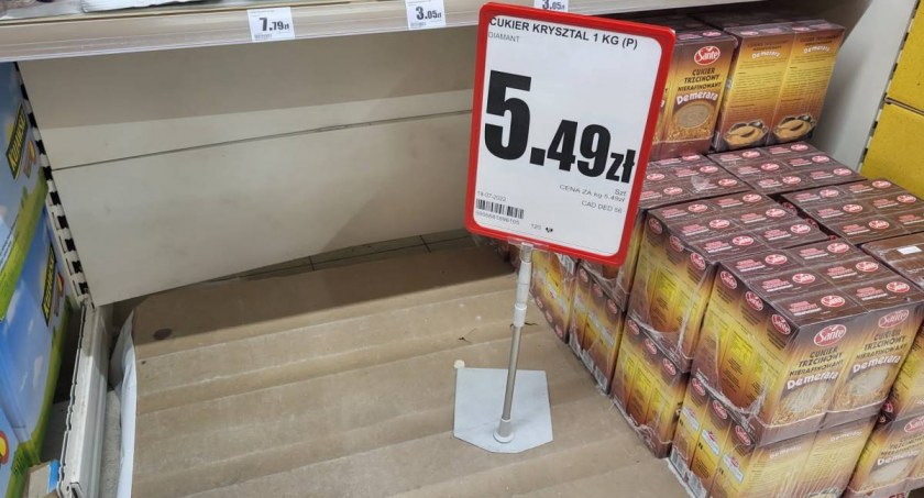 W łowickich sklepach cukru brak! 