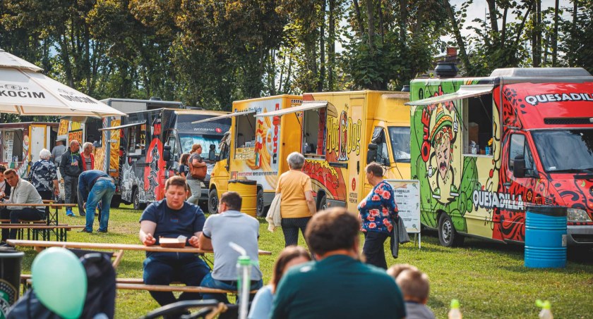 Już od 26 do 28 sierpnia na placu Nowy Rynek w Łowiczu zawitają Foodtrucki!