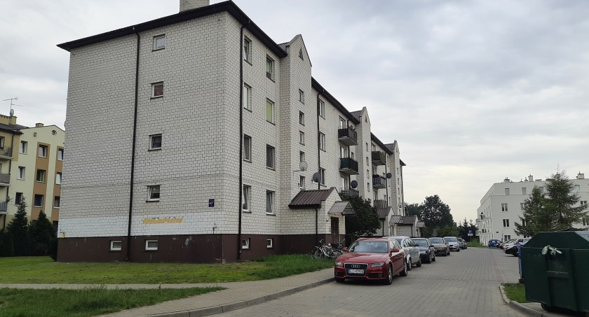 Łowicz. Interwencja straży pożarnej na Korabce