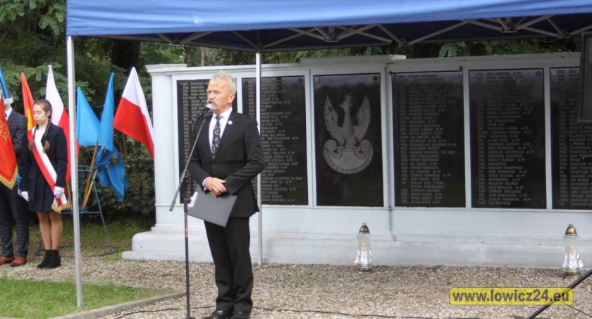 Łowicz. Obchody 83. rocznicy wybuchu II wojny światowej 