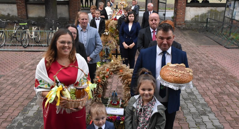 Parafia w Kocierzewie Płd. dziękowała za plony (foto,film)