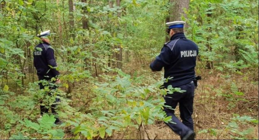 Policja apeluje! Grzybiarzu, idąc do lasu zabierz ze sobą telefon