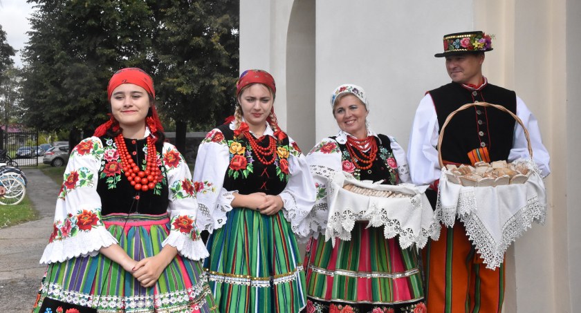 W Bednarach dziękowano za tegoroczne plony (foto,film)