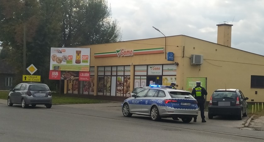 Łowicz. Kolizja dwóch osobówek na Katarzynowie