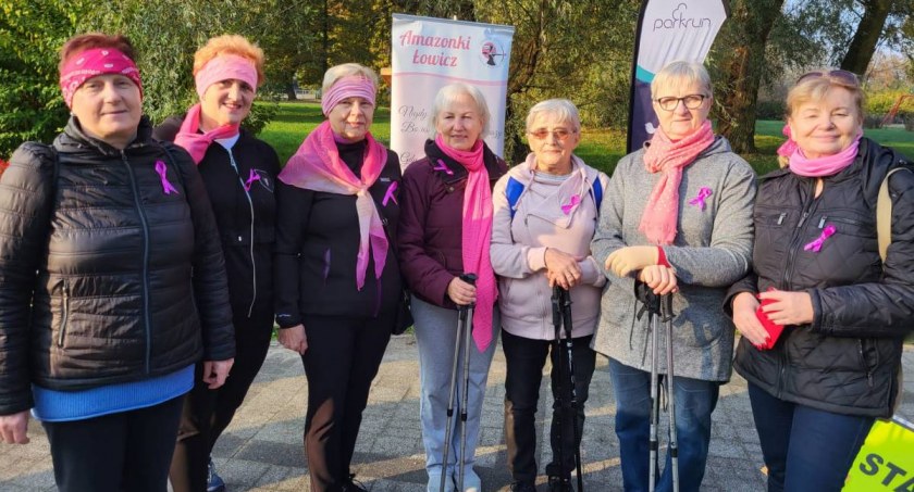 Szósty parkrun w Łowiczu na różowo! (foto)
