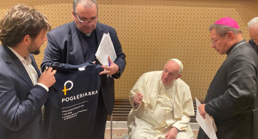 Łowiczanin spotkał się papieżem Franciszkiem. „Niezwykle otwierające doświadczenie”