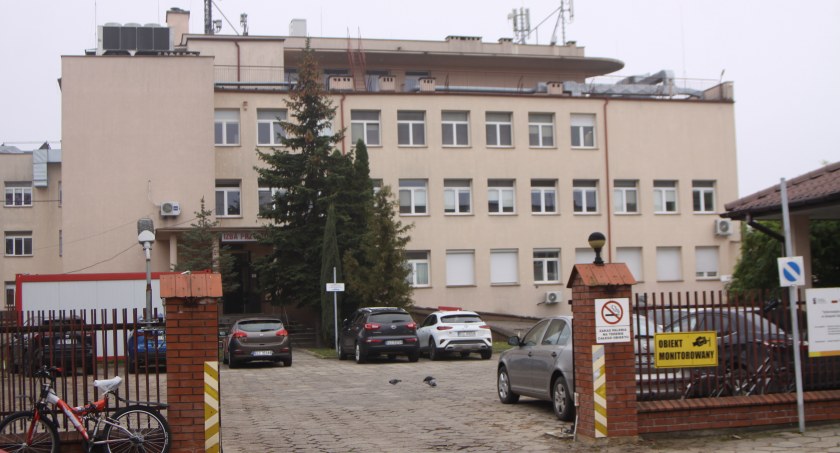 Łowicz. Agresywny radny zaatakował lekarza? Sprawę bada policja