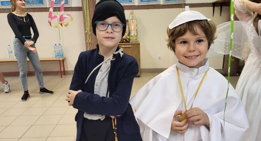 Bal Wszystkich Świętych w Pijarskiej (foto)