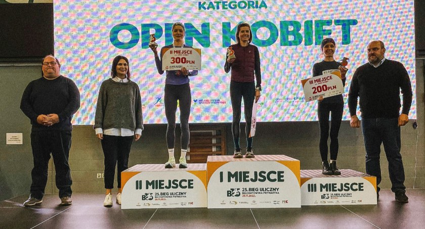 Julia Szymkowicz na podium w Bełchatowie