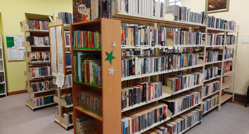 Łowicz. Biblioteki wdrażają nowy system, utrudnienia dla czytelników