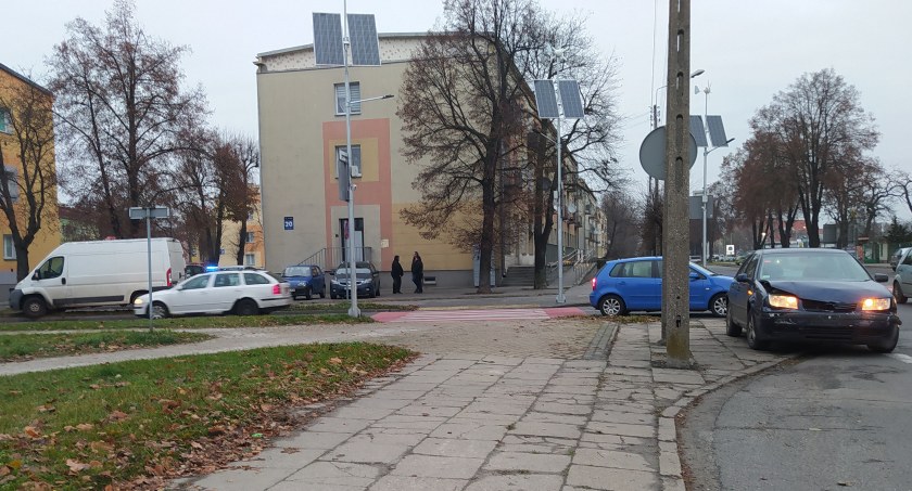 Kolizja na ulicy Jana Pawła II w Łowiczu