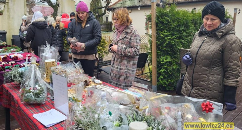 Kiermasz Mikołajkowy w restauracji Powroty (foto)
