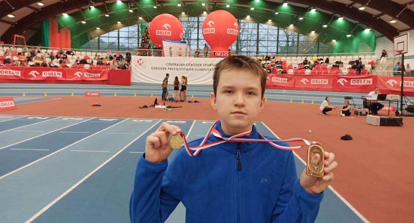 Sukces Pawła Zrazka podczas Halowych Czwartków Lekkoatletycznych w Spale
