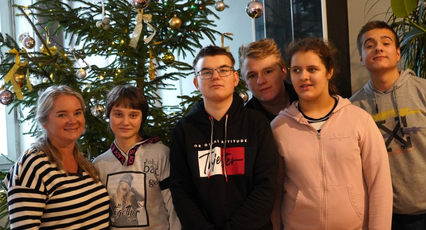 Młodzież z SOS-W i Branżówki poznawała zawody z branży hotelarsko-gastronomiczno-turystycznej (foto)