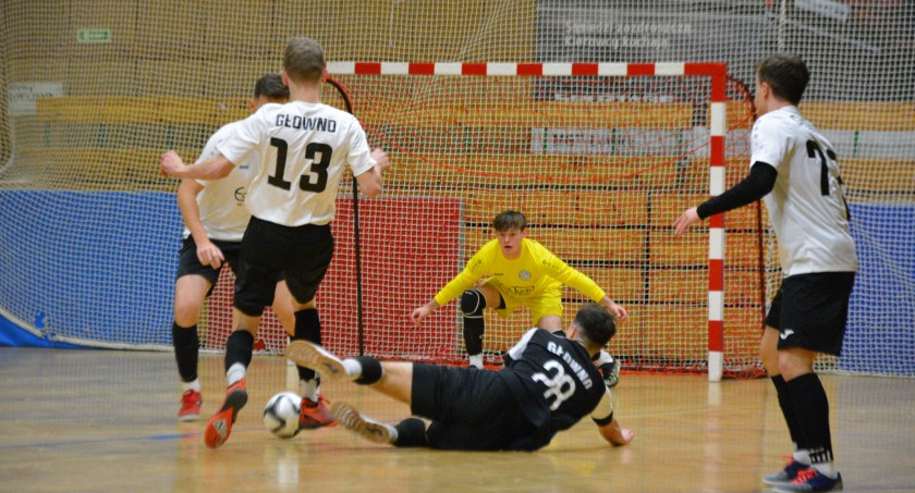 Łowicka Liga Futsalu. Wyniki z weekendu 10-11 grudnia (foto)
