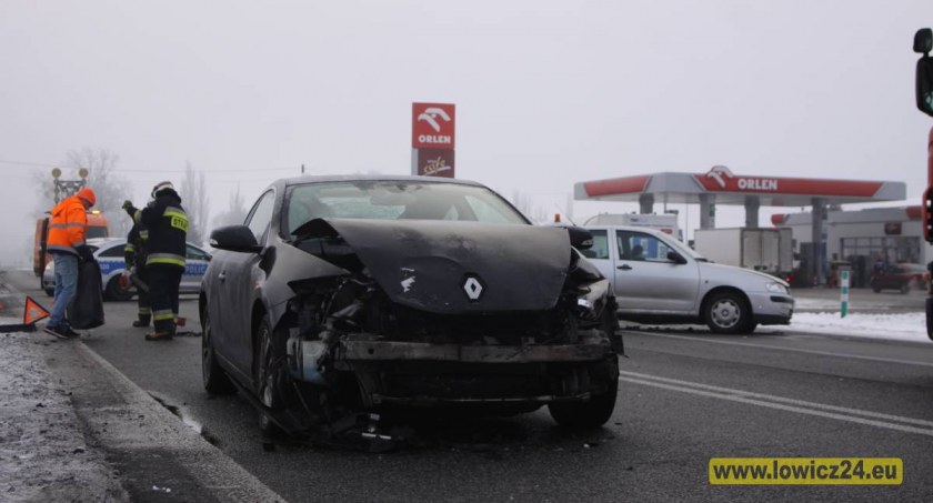 Wypadek na DK92 w Jackowicach! Droga już przejezdna (foto,film)