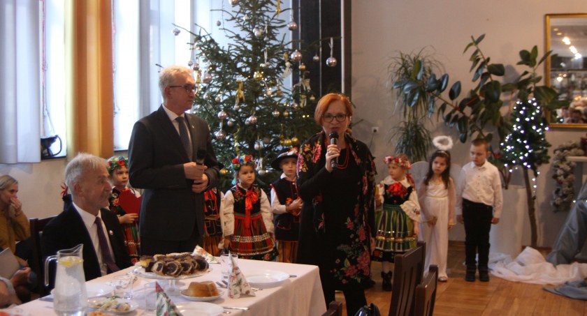 Łowicz. Wigilia mieszkańców osiedla Starzyńskiego (foto, film)