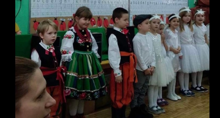 Jasełka bożonarodzeniowe w łowickiej Wiosence (foto, film)