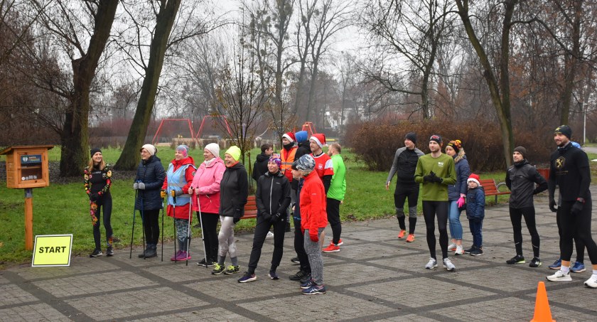 Świąteczny parkrun w Łowiczu (foto, film)