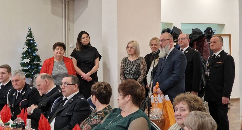 Spotkanie Świąteczno - Noworoczne w gminie Kiernozia (foto)