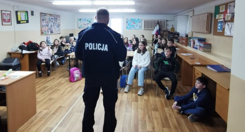 O bezpieczeństwie podczas ferii zimowych
