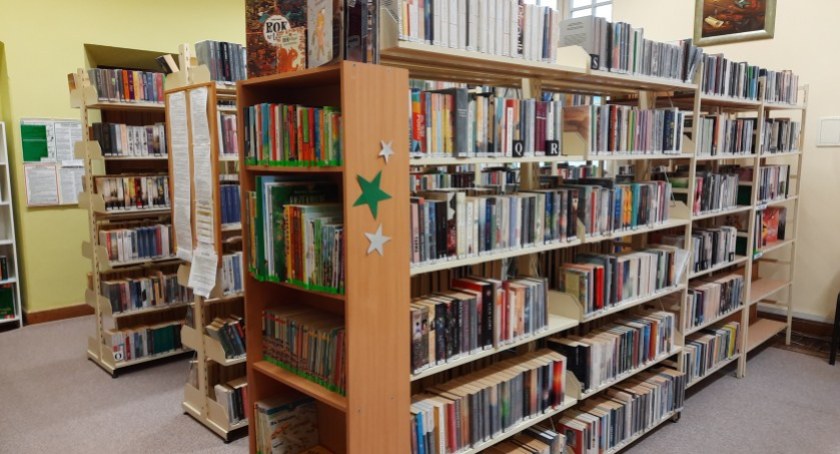Łowicz. Inwentaryzacja w Powiatowej Bibliotece, utrudnienia dla czytelników
