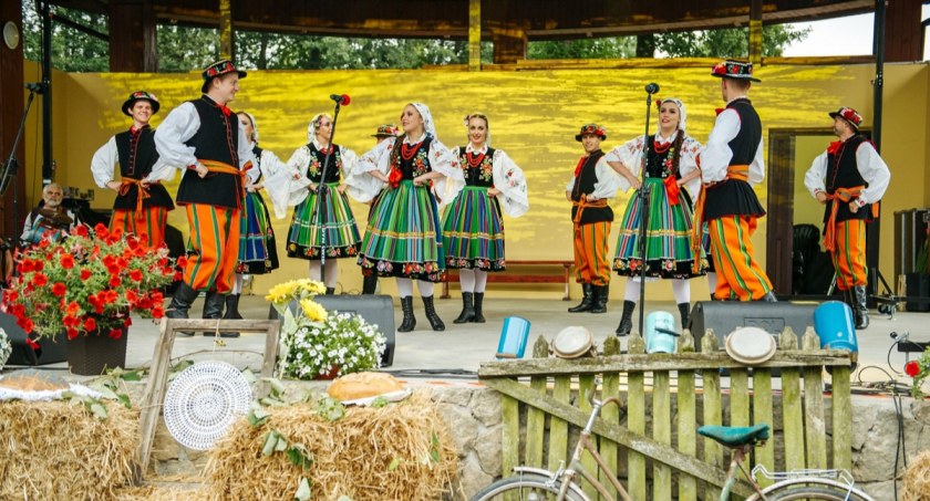 „Kujon” - Akademicki Zespół Pieśni i Tańca kończy 35 lat!