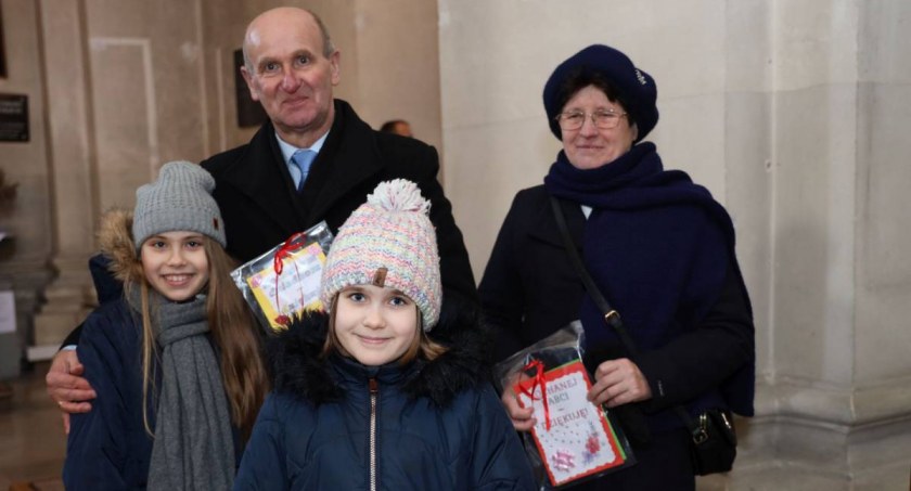 Dzień Babci i Dziadka świętowano w pijarskiej (foto)
