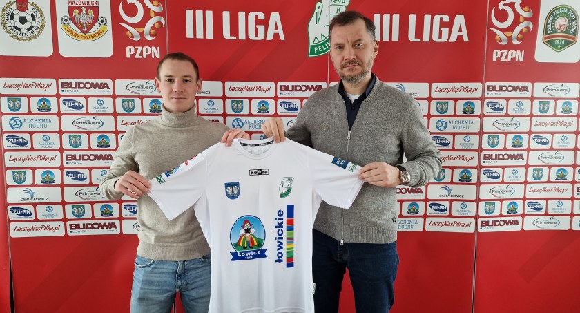 Pelikan Łowicz pozyskał 22-letniego pomocnika
