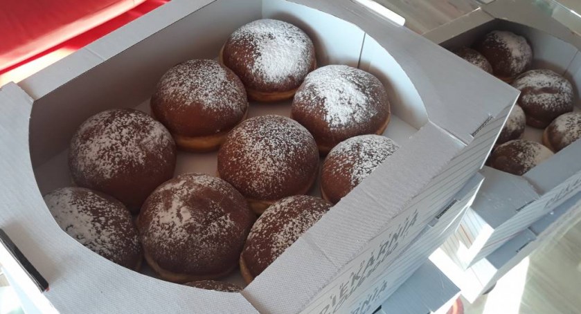 Tłusty czwartek. Wygraj zestaw pączków z piekarni Oskroba! WYNIKI KONKURSU