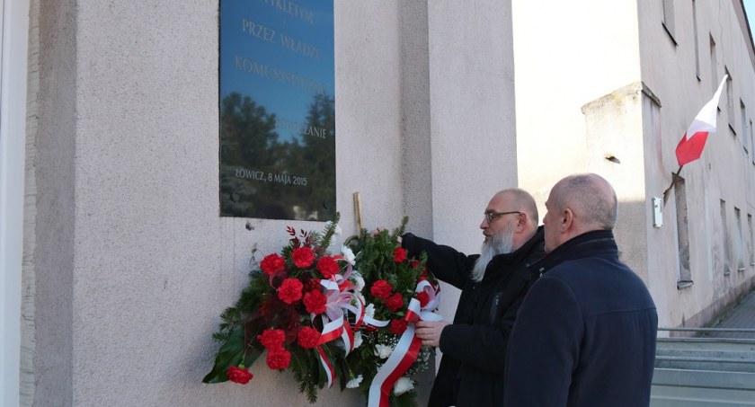 Władze Powiatu uczciły pamięć Żołnierzy Niezłomnych (foto)