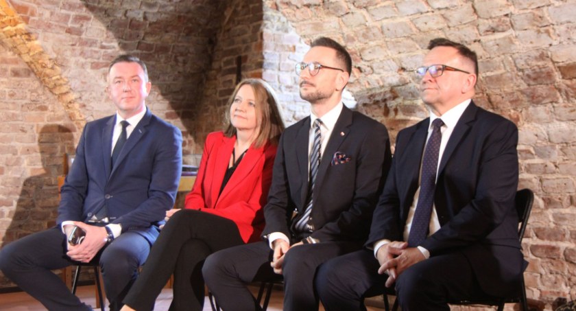 Minister Waldemar Buda przyjechał do Łowicza (foto, film)