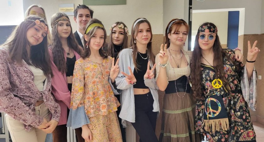 Chełmonalia w I LO na imieniny patrona i powitanie wiosny (foto)