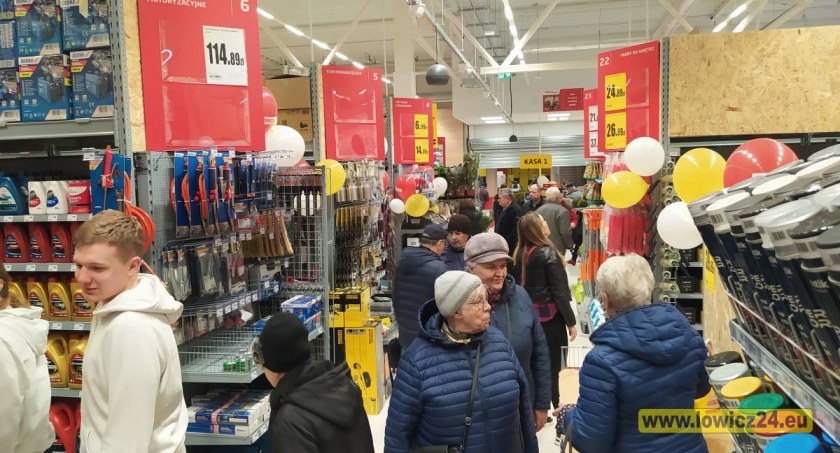 Łowicz. Pierwsze Bricomarche już otwarte! (foto,film)