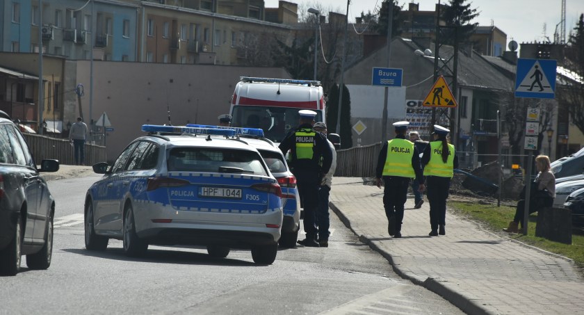 Łowicz. Potrącenie pieszej na Mostówce