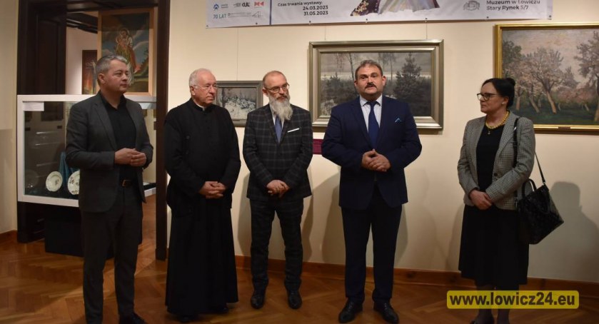 W łowickim muzeum otwarto wystawę najcenniejszych dzieł ze zbiorów Muzeum KUL (foto, film)