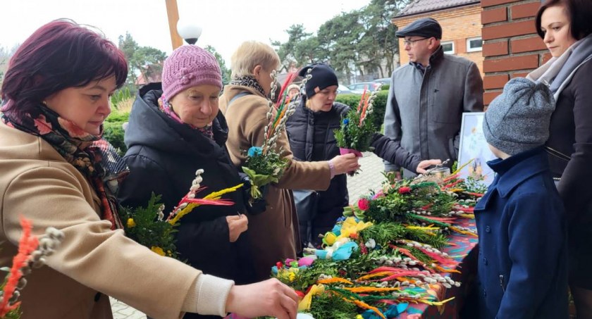 Charytatywne palmy dla Sylwii z łowickiej Korabki (foto)