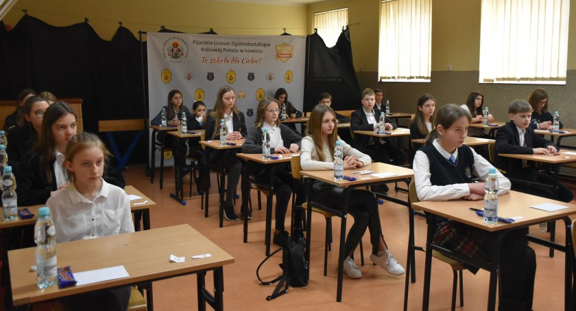 Łowicz. Konkursy czytelnicze dla uczniów szkół podstawowych (foto)