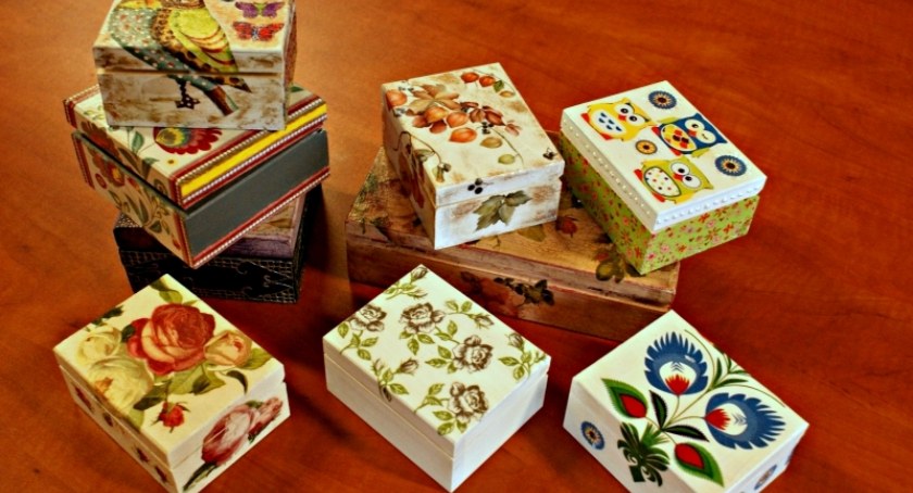 Warsztaty decoupage w łowickim muzeum