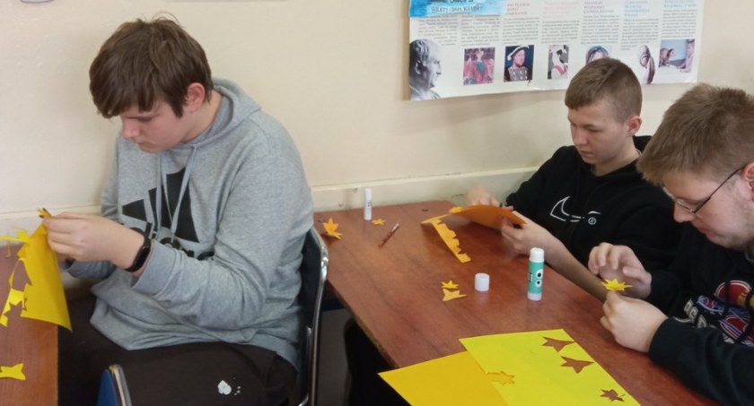 ”Żonkile 2023”, czyli akcja społeczno-edukacyjna w ZSP nr 1 (foto)