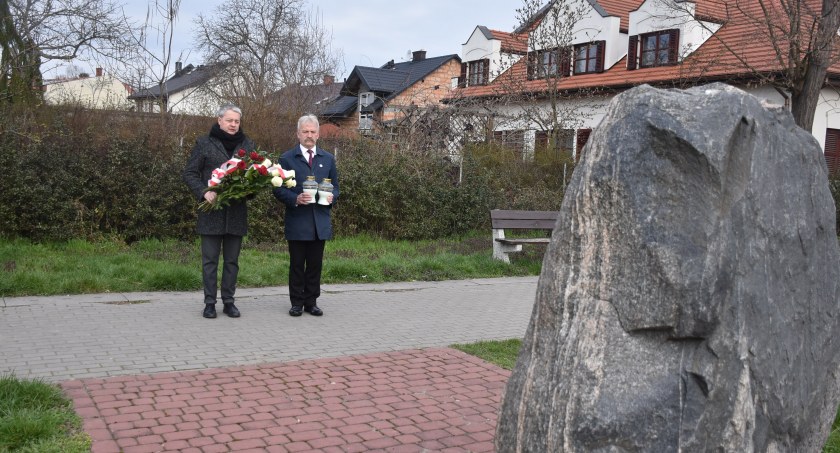 Władze miasta pamiętają o rocznicy katastrofy pod Smoleńskiem (foto)