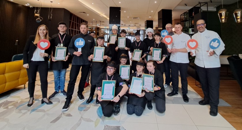Uczniowie z Łowicza w konkursie Junior Chef w warszawskim hotelu Mercury Grand (foto)