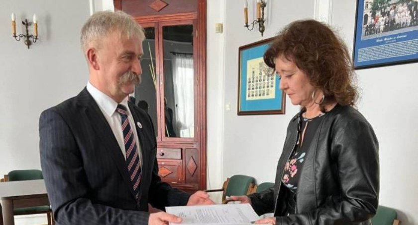 Minął termin składania ofert. Kto zostanie sekretarzem miasta? 