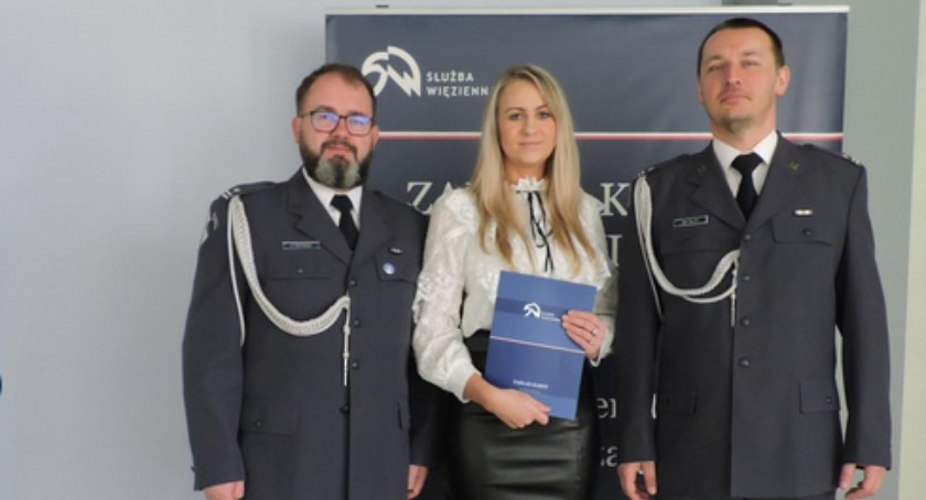 Nowa funkcjonariuszka w Zakładzie Karnym w Łowiczu (foto)