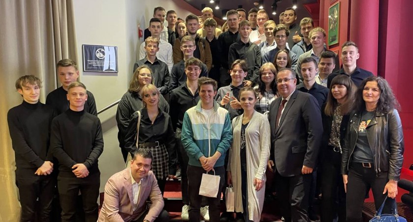 Młodzież z Blichu po raz kolejny w Teatrze Muzycznym Roma (foto)