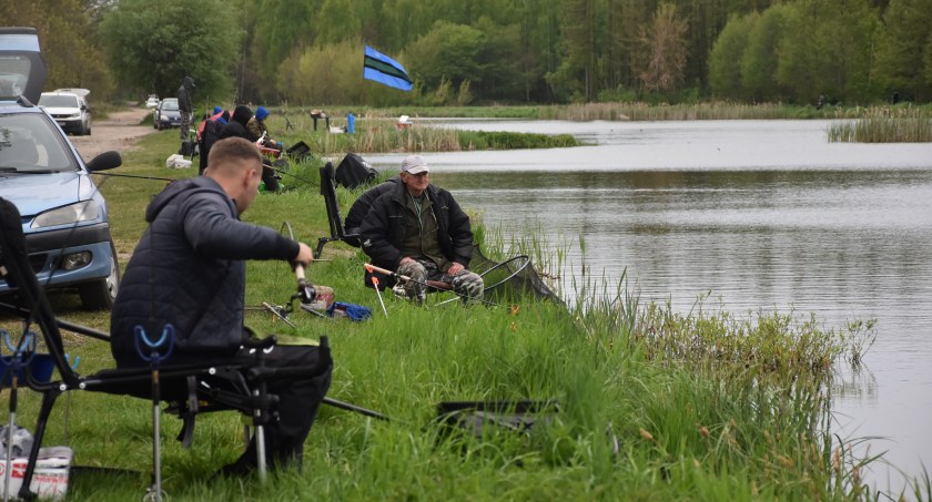 Rozpoczęły się dwudniowe zawody feederowe o tytuł Mistrza Koła (foto) [WYNIKI 1. dnia]