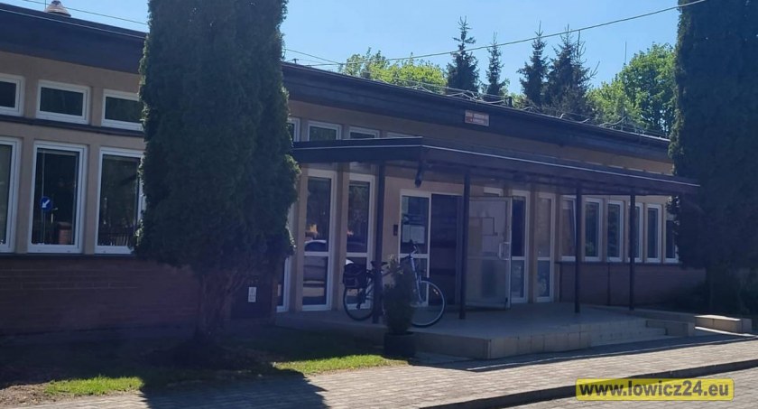 Konkurs na dyrektora SP nr 7 w Łowiczu. Kto ubiega się o stanowisko?