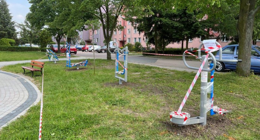 Plenerowa siłownia na Zatorzu już jest (foto)