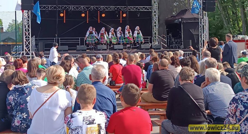 Rozkręca się Majówka w Domaniewicach (foto, film)